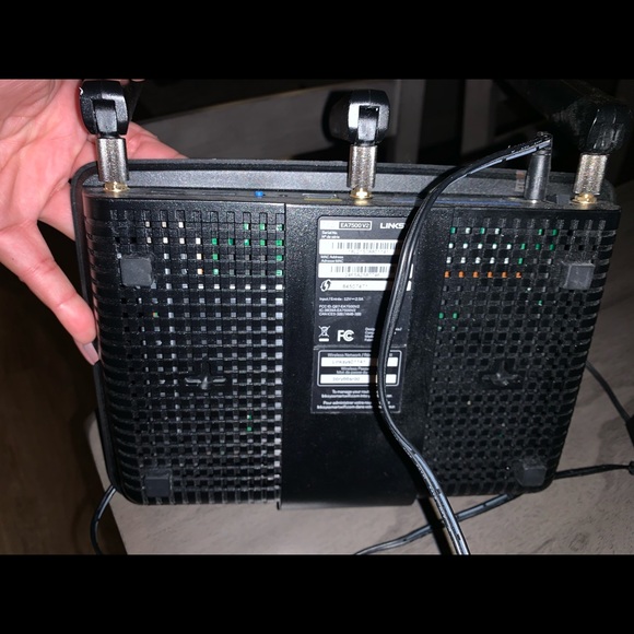 Lynkys Internet Router EA7500 - Picture 4 of 4